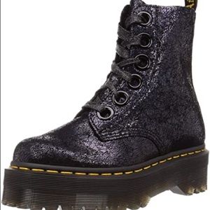 Molly Platform Dr. Marten 🖤